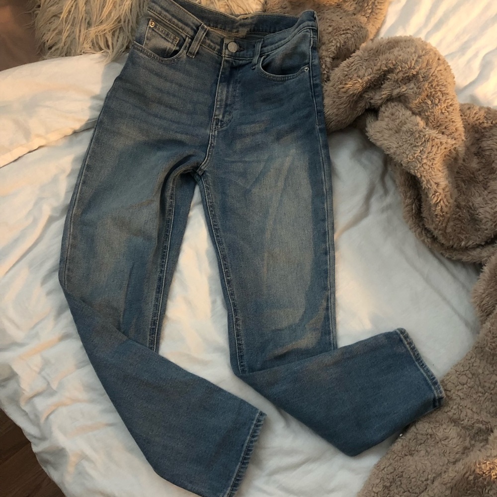 Urban Outfitters Girlfriend Jean